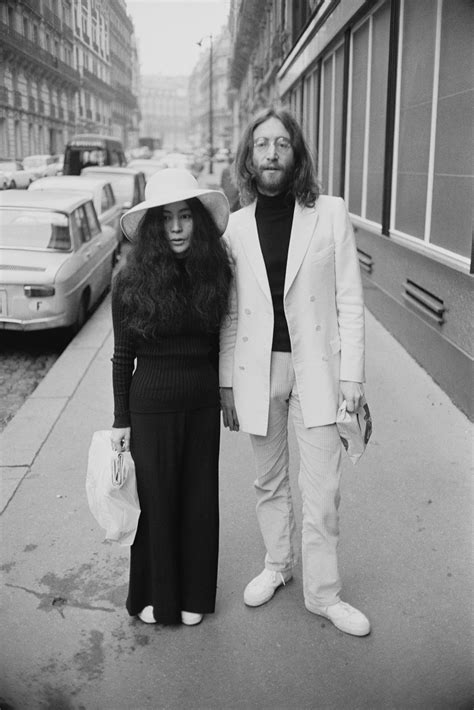 john lennon naked|The story behind John Lennon and Yoko Onos banned nude。